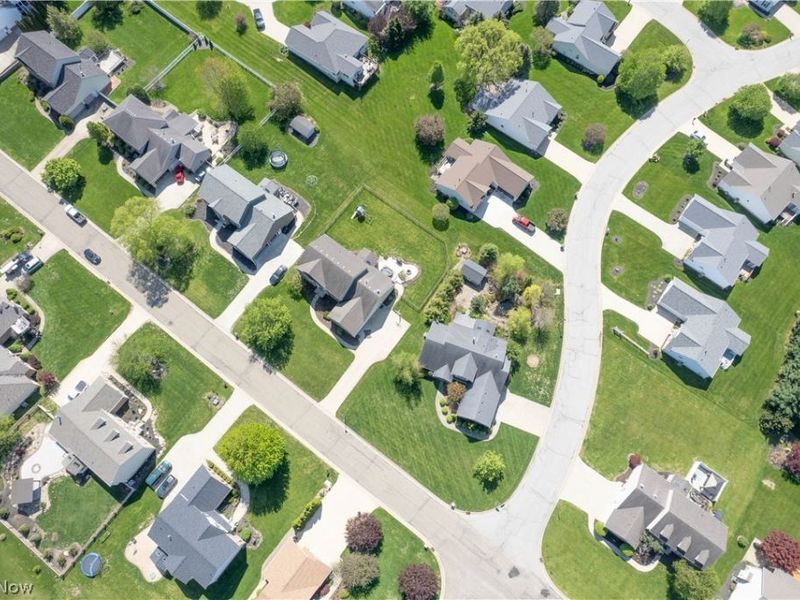 1204 Stone Crossing Street NE, Canton, OH 44721 Photo 41