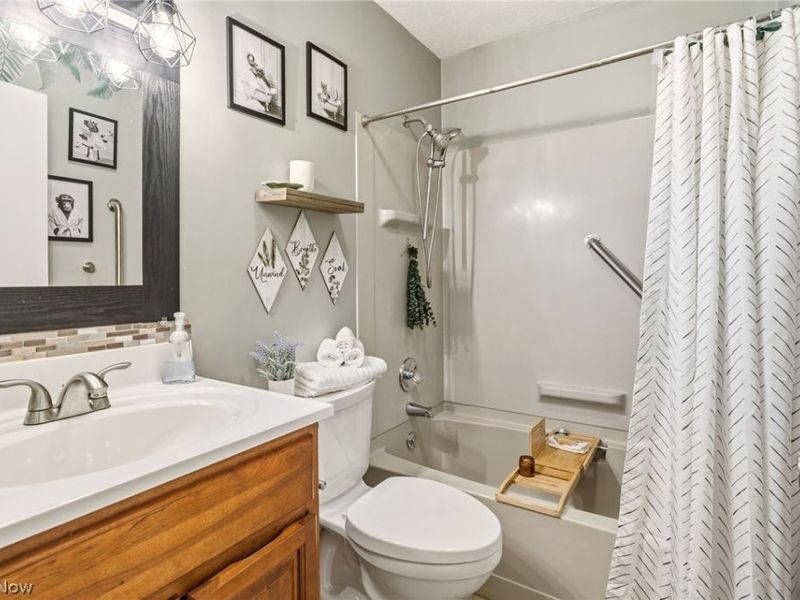 4221 Georgia Street NW, Massillon, OH 44646 Photo 26