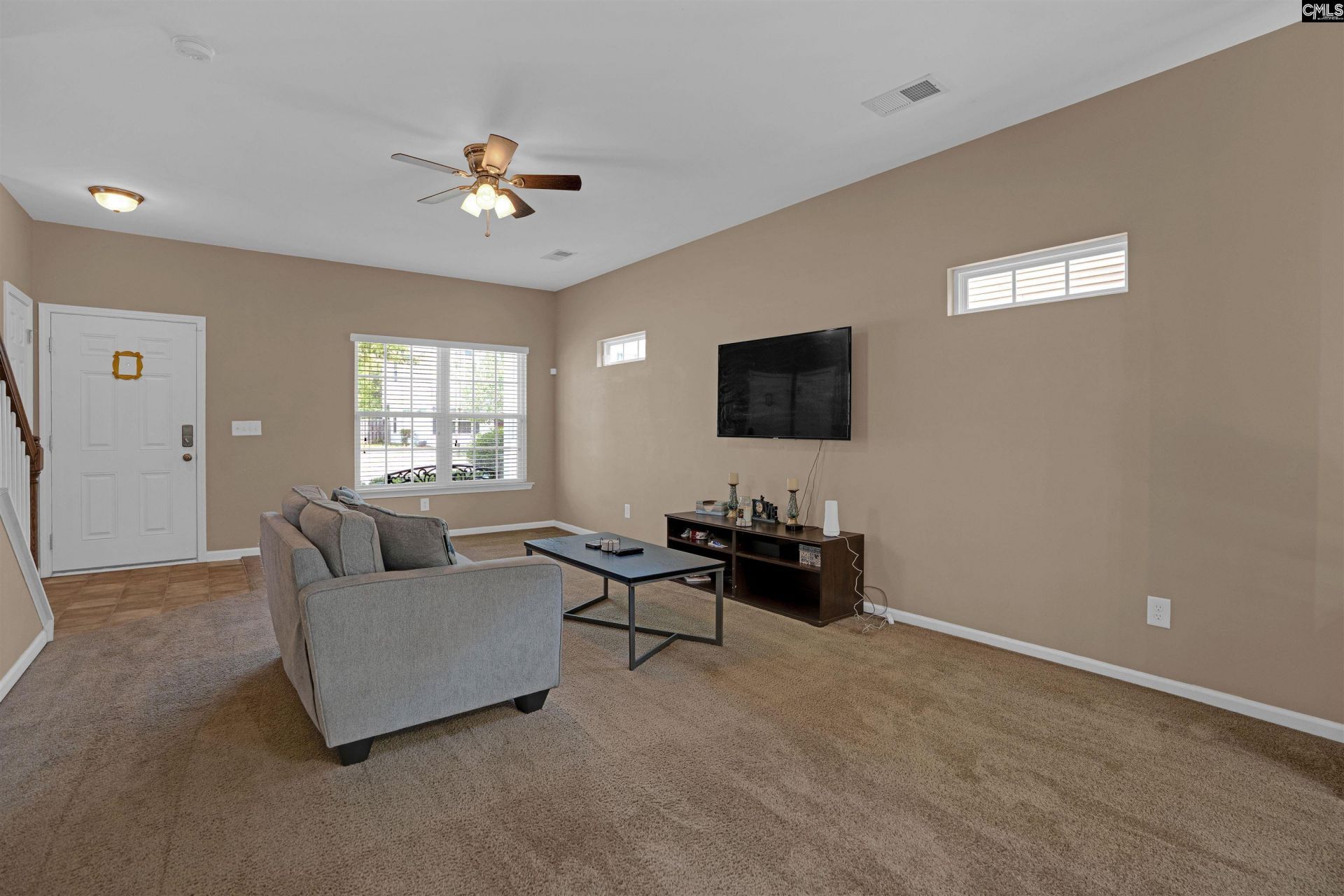 215 Ridge Terrace Lane  Photo 5