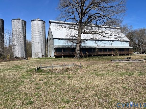 20018 Halifax Road , Carson, VA 23830