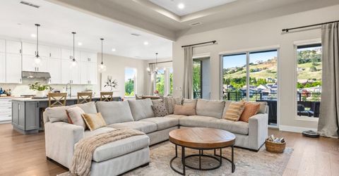 2022 Ritchie St, Folsom, CA 95630 Photo