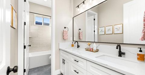 2022 Ritchie St, Folsom, CA 95630 Photo