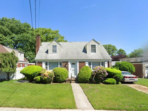 288 Garden Place , West Hempstead, NY 11552