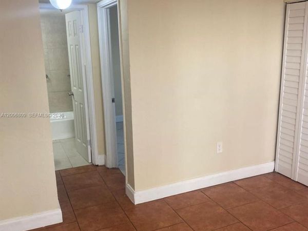 1319 NW 60th St , Unit 4, Miami, FL 33142