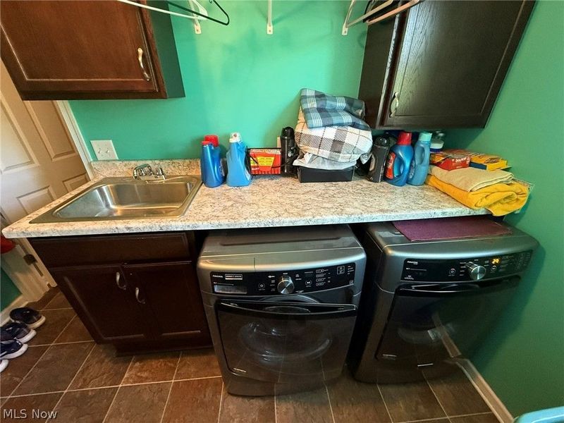 235 Briarwood Drive SE, New Philadelphia, OH 44663 Photo 24