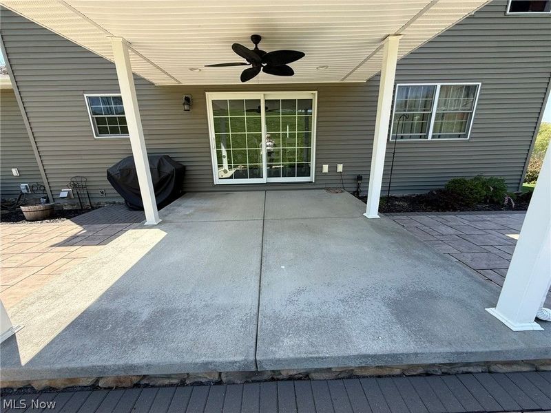 235 Briarwood Drive SE, New Philadelphia, OH 44663 Photo 43