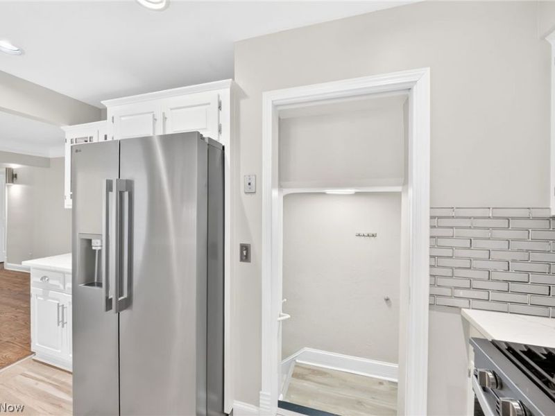 8218 Webster Road , Strongsville, OH 44136 Photo 13