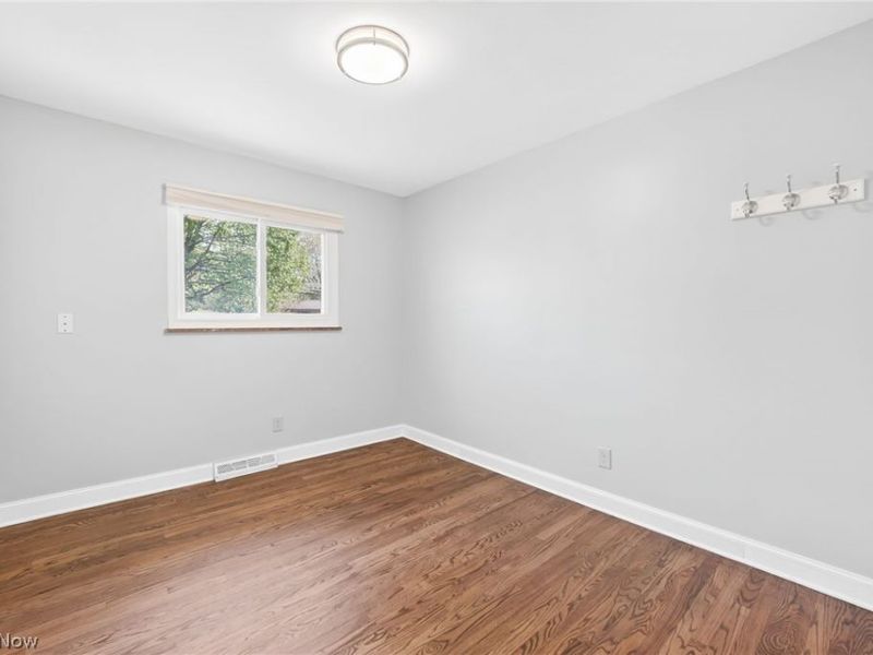 8218 Webster Road , Strongsville, OH 44136 Photo 21