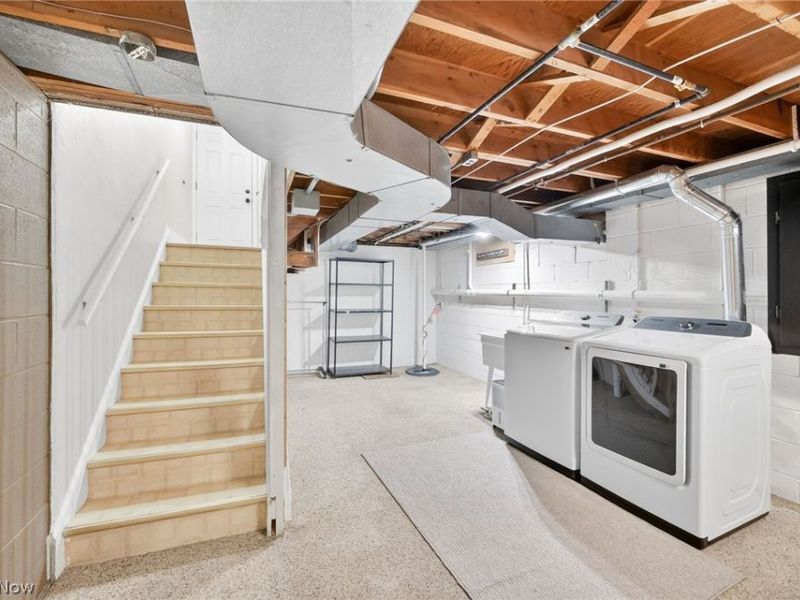 8218 Webster Road , Strongsville, OH 44136 Photo 34