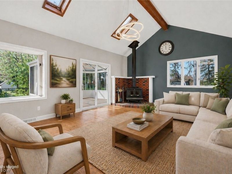 8218 Webster Road , Strongsville, OH 44136 Photo 4