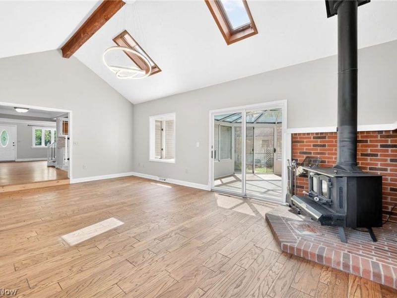 8218 Webster Road , Strongsville, OH 44136 Photo 7