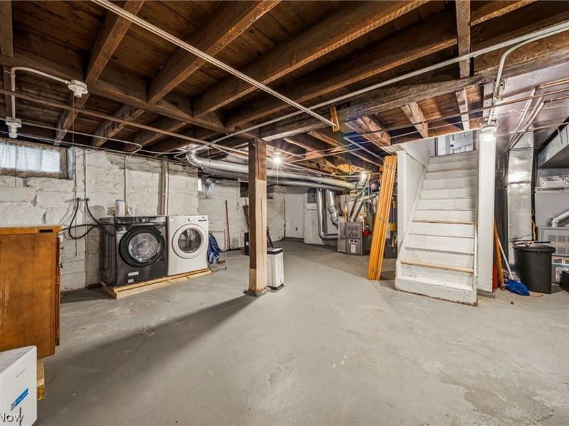 214 N Hambden Street, Chardon, OH 44024 Photo 36