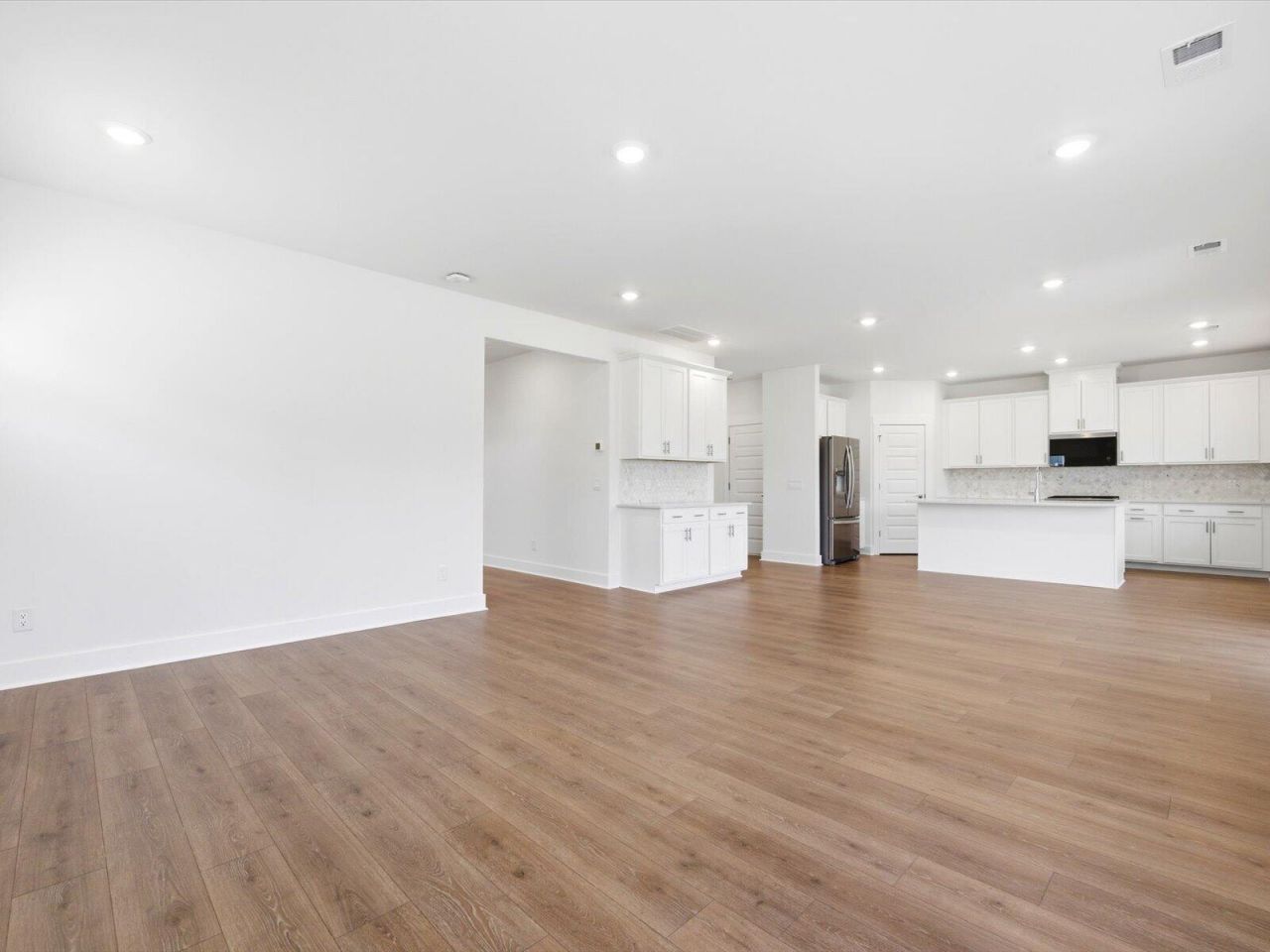 418 Radiant Blue Way Photo 16
