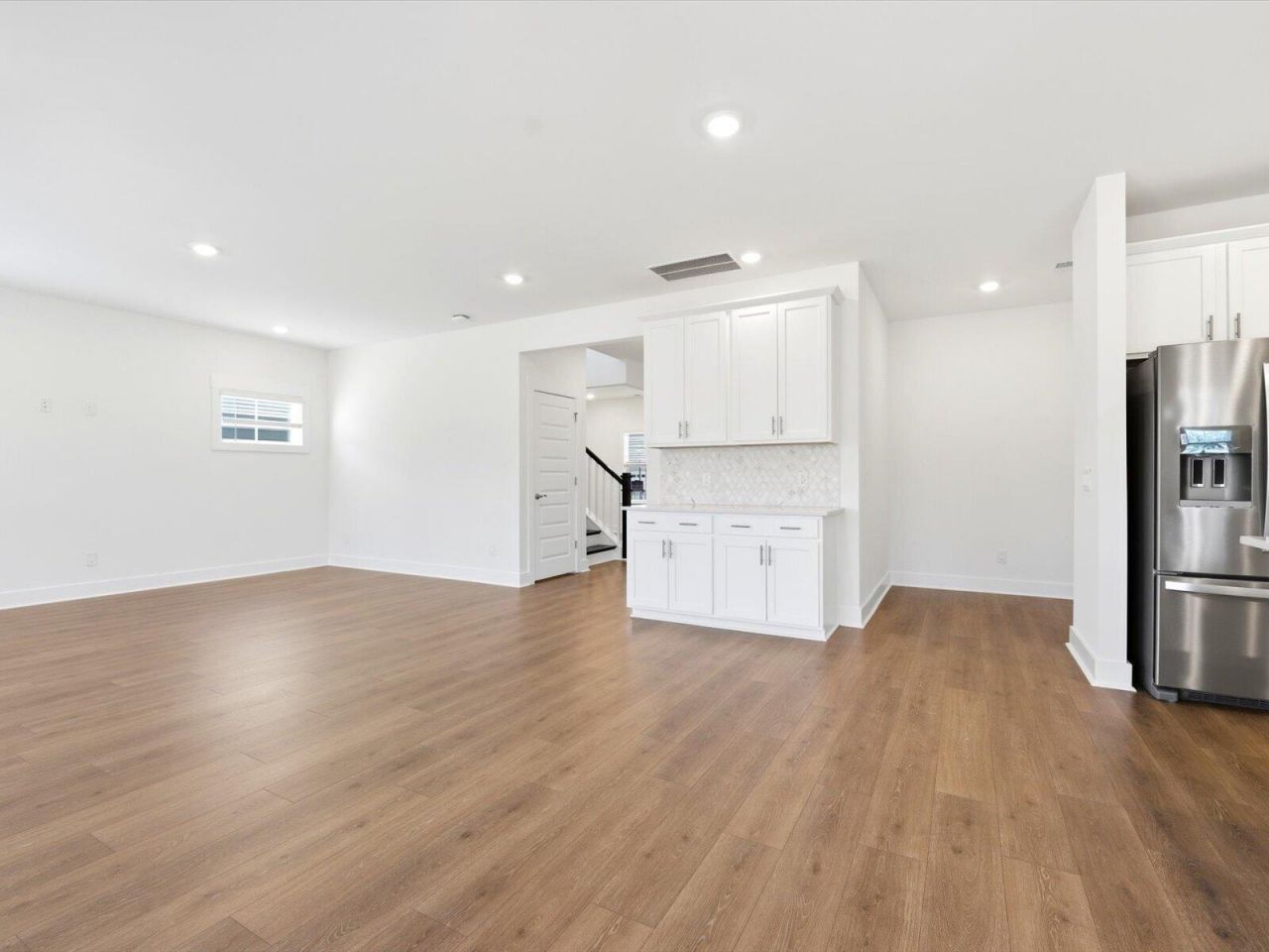 418 Radiant Blue Way Photo 18