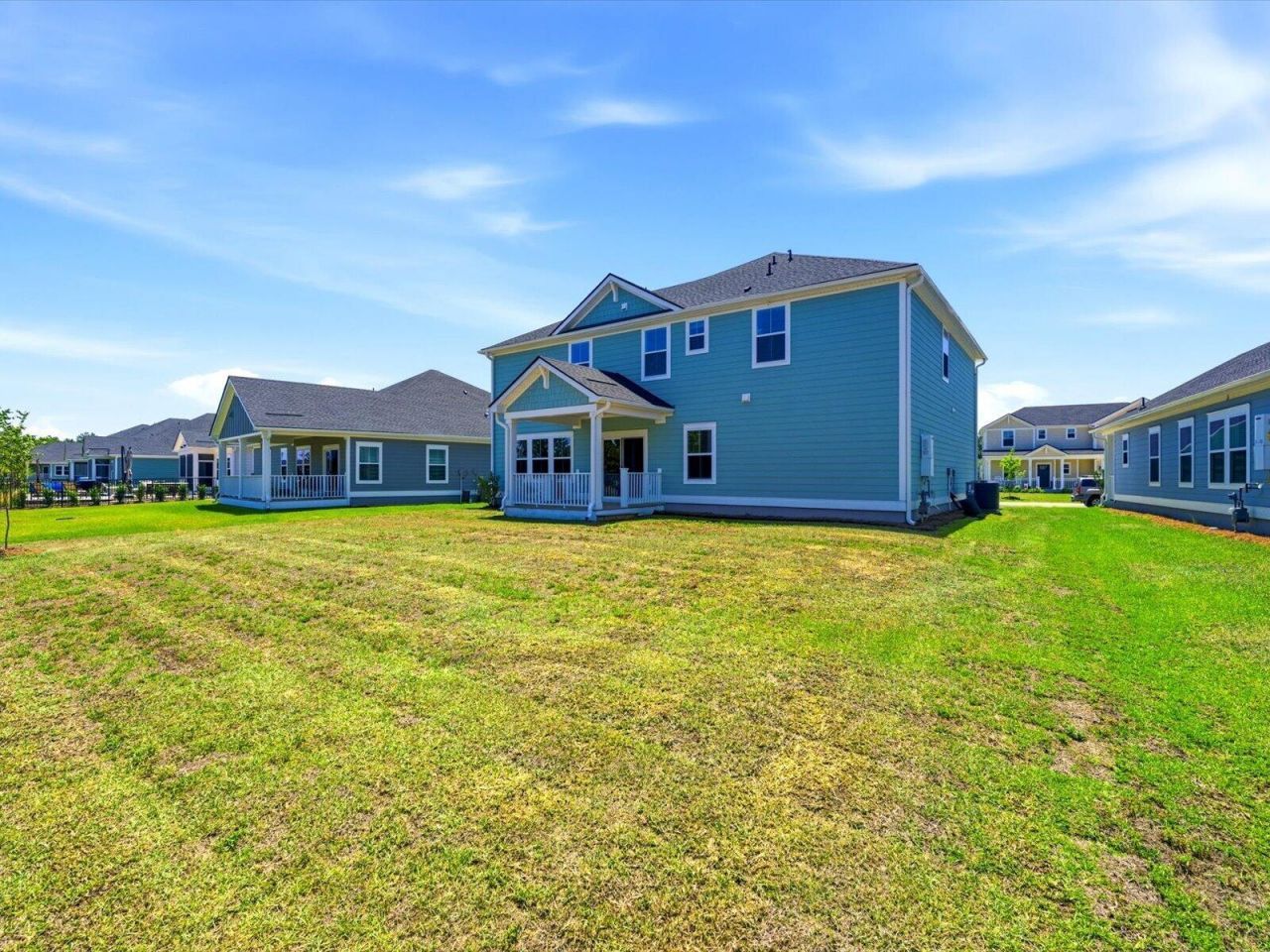418 Radiant Blue Way Photo 35