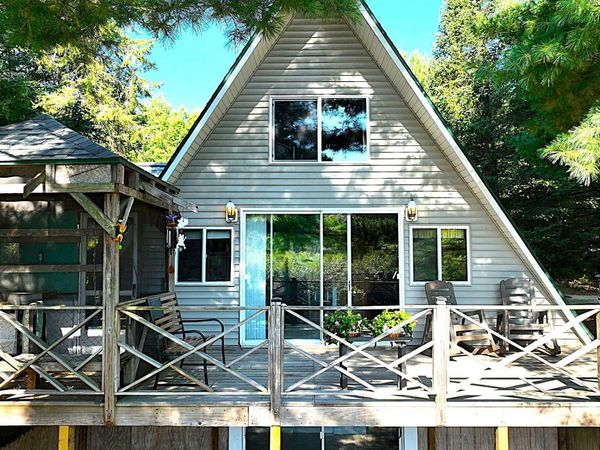 724 Lynn Drive, Roscommon, MI 48653