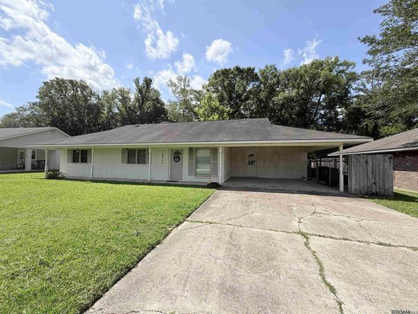 10711 Carmel Dr, Baton Rouge, LA 70818