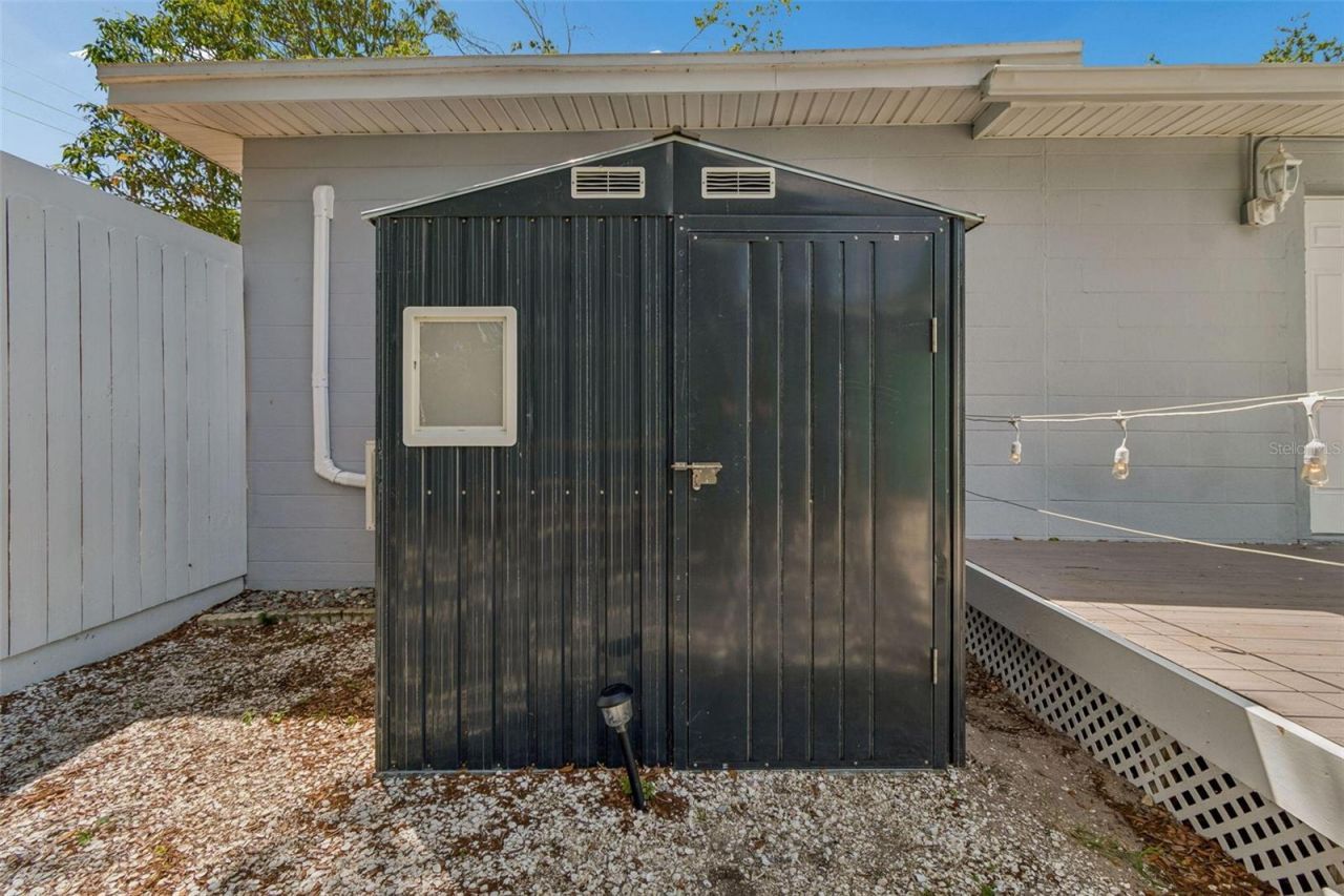 4526 Yardley Avenue N, Saint Petersburg, FL 33713 Photo