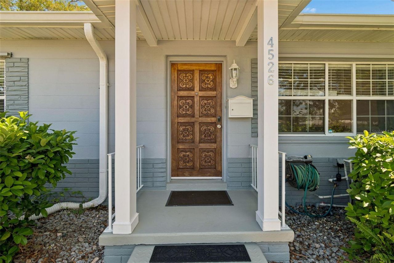 4526 Yardley Avenue N, Saint Petersburg, FL 33713 Photo