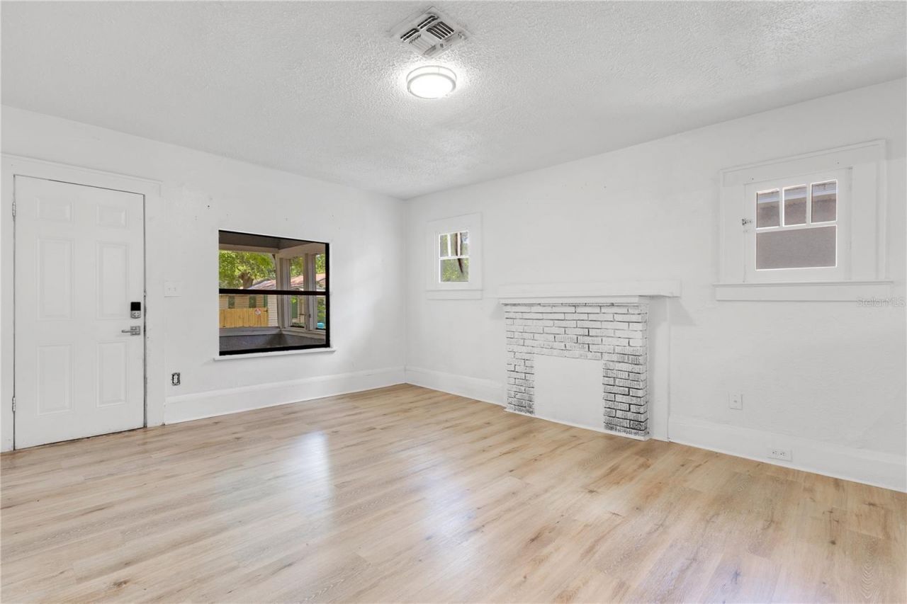 1029 Colyer Street, Orlando, FL 32805 Photo