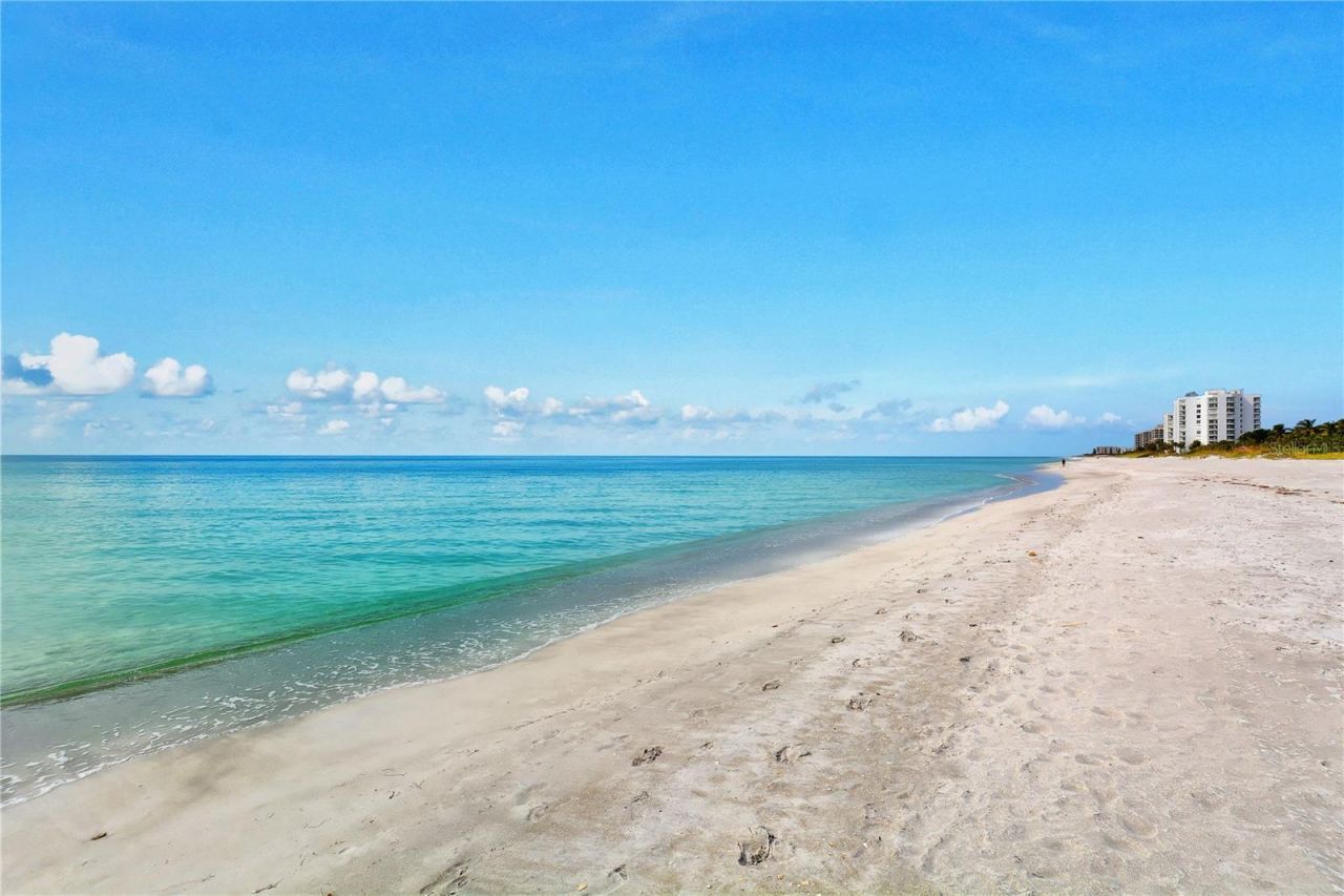775 Longboat Club Road, Unit 408, Longboat Key, FL 34228 Photo
