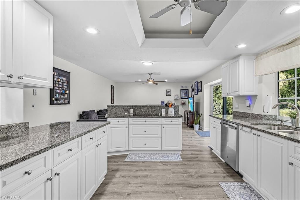 5479 Chablis Ln, Fort Myers, FL 33919 Photo