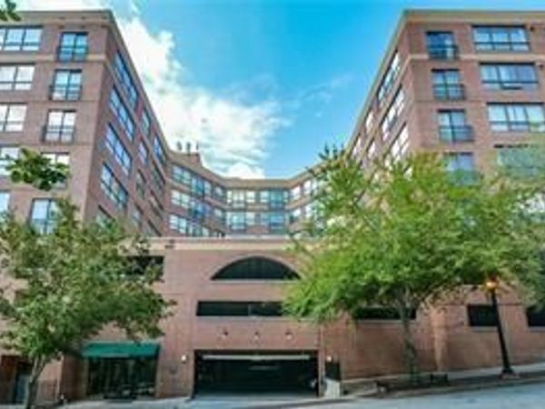 115 W Peachtree Place NW, Unit 707, Atlanta, GA 30313