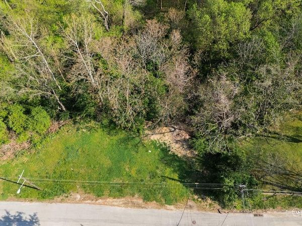 6470 Crestview Avenue, Cincinnati, OH 45213