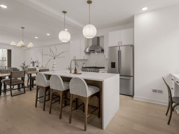 915 Cheatham Pl, Nashville, TN 37208