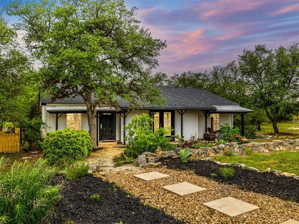2591 Spring Valley DR , Dripping Springs, TX 78620