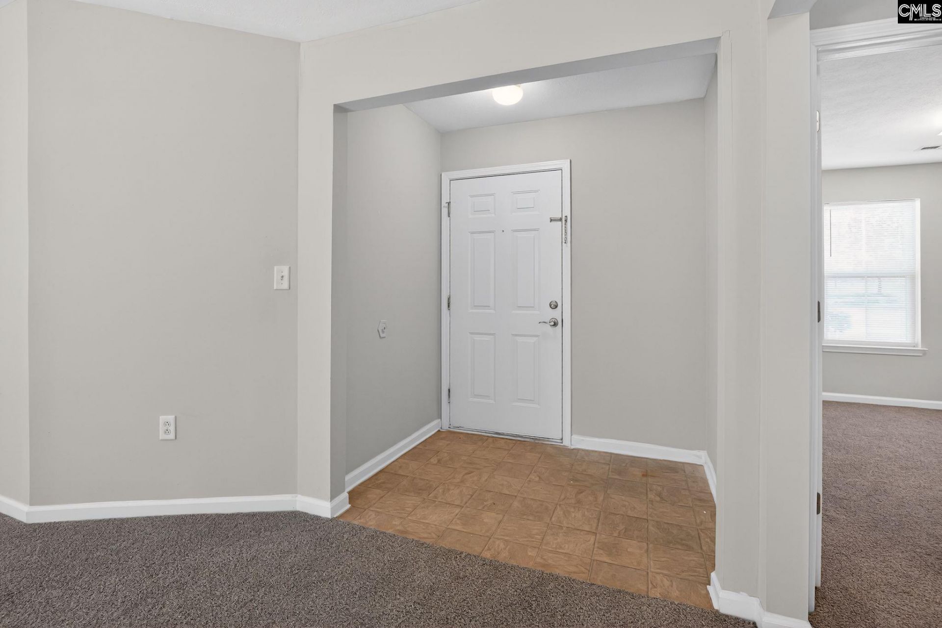 1860 Tamara Way  Photo 10