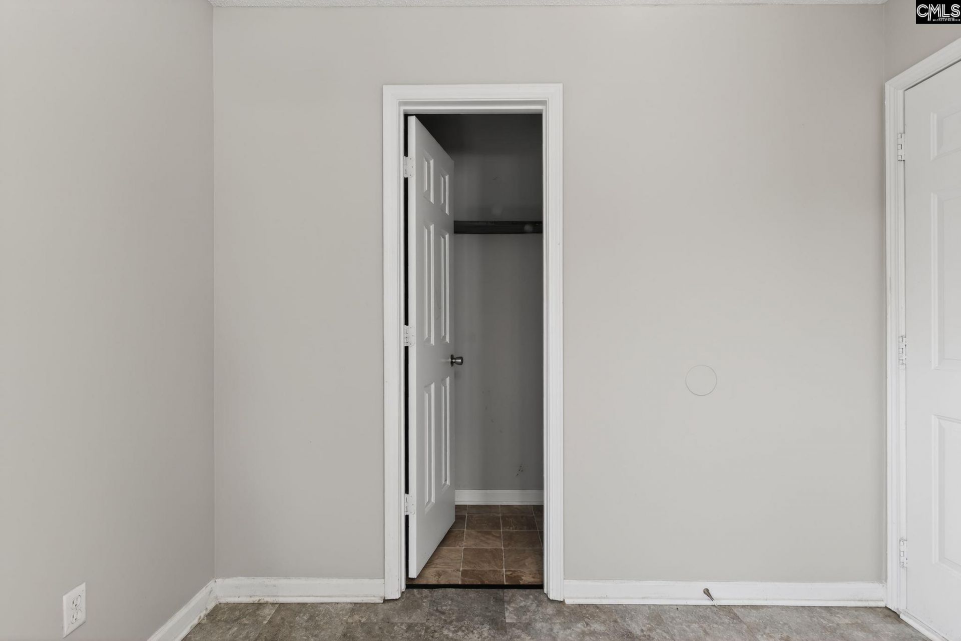 304 Glen Knoll Drive  Photo 24