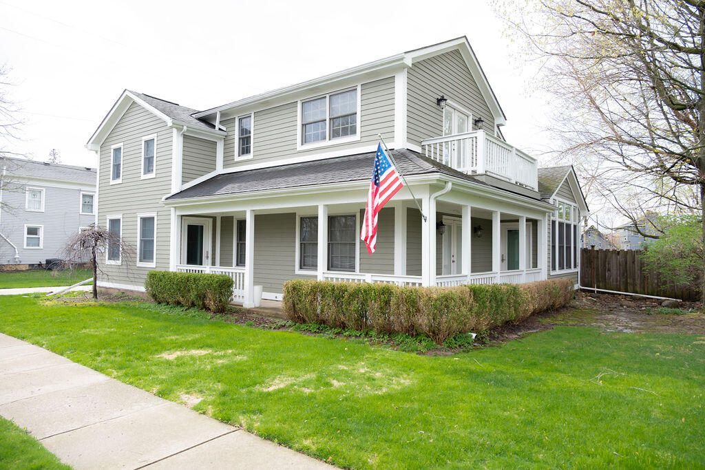 33315 Shiawassee Street, Farmington, MI 48336 Main Photo