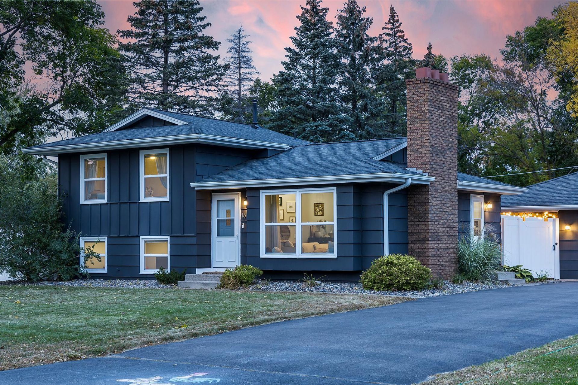 16610 Gannon Avenue W, Rosemount, MN 55068