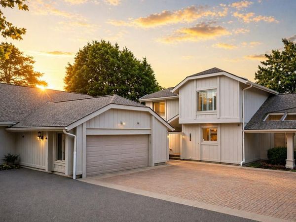 1795 Golf Ridge Drive, Bloomfield Hills, MI 48302