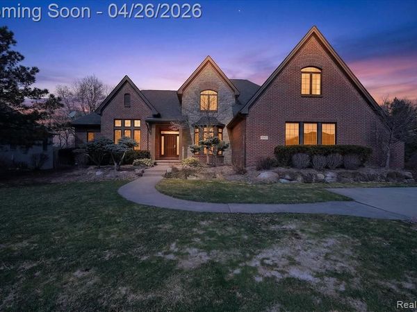 6932 Oakhurst Ridge Road, Independence Twp, MI 48348