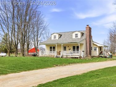 301 E Fremont Road, Speaker Twp, MI 48454