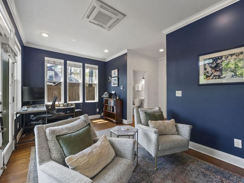 1056 Pennsylvania Avenue, Columbus, OH 43201 Photo 20