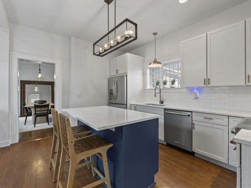 1056 Pennsylvania Avenue, Columbus, OH 43201 Photo 5