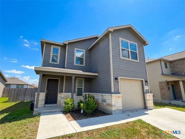 2432 Ayers Drive , Seguin, TX 78155