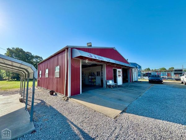 2896 Highway 62 412, Highland, AR 72542