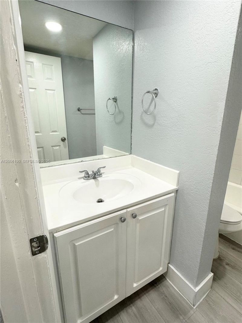 9405 SW 76th St , Unit Y32, Miami, FL 33173 Photo