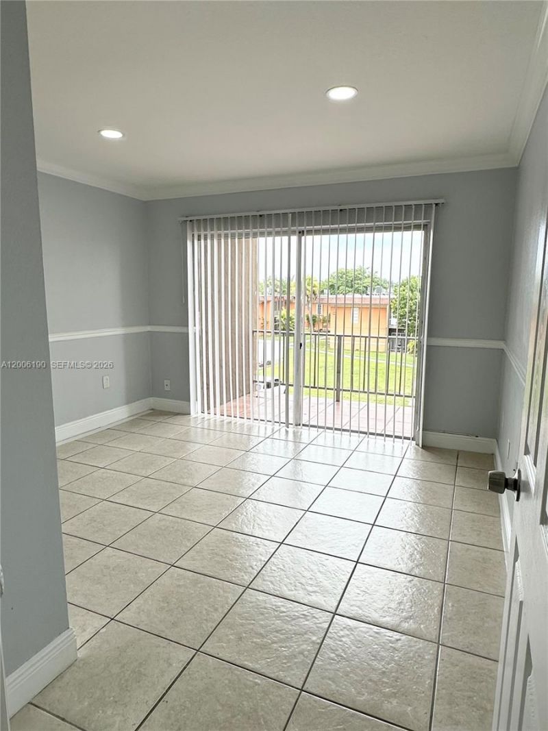 9405 SW 76th St , Unit Y32, Miami, FL 33173 Photo