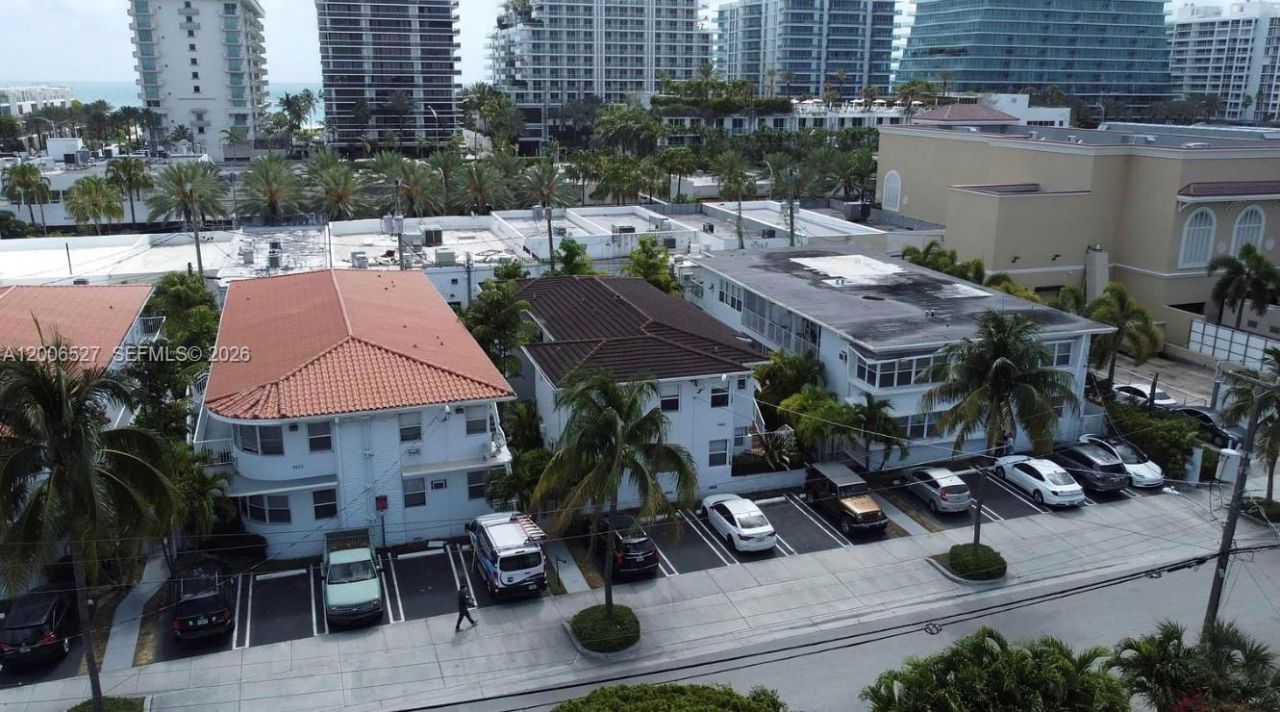 9473 Abbott Ave , Unit 1, Surfside, FL 33154 Photo