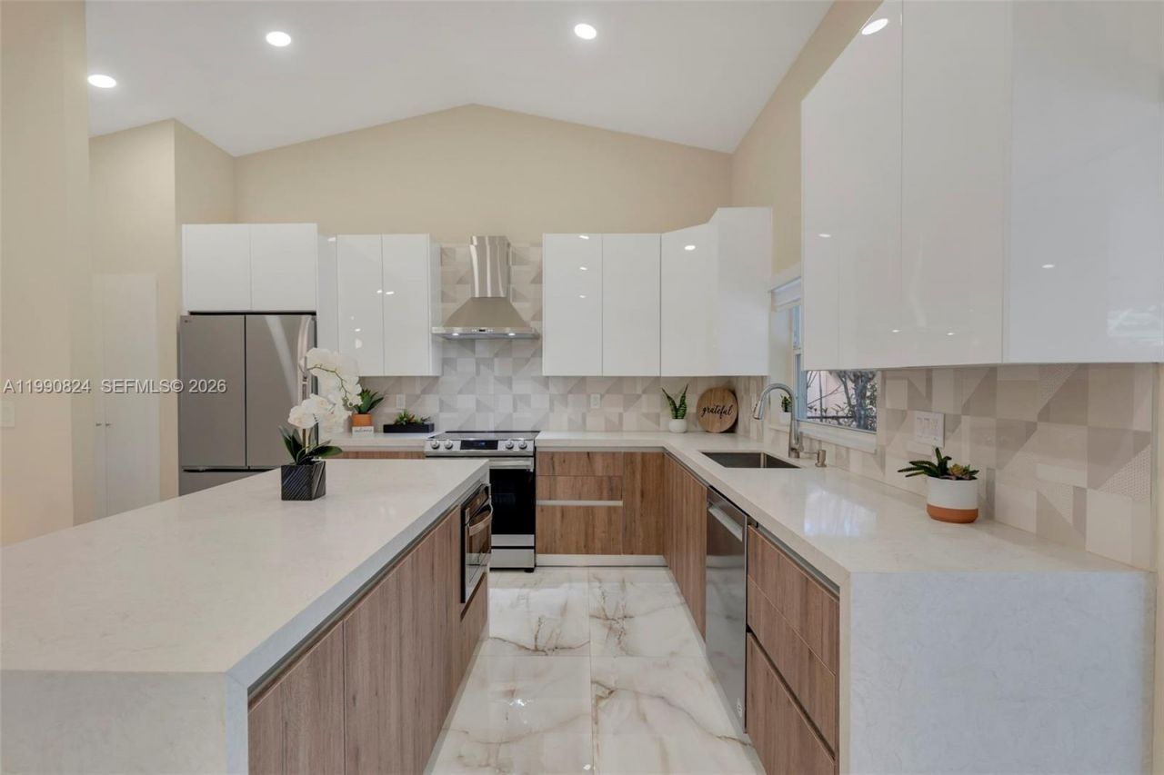 10425 NW 48th Mnr, Unit 1, Coral Springs, FL 33076 Photo