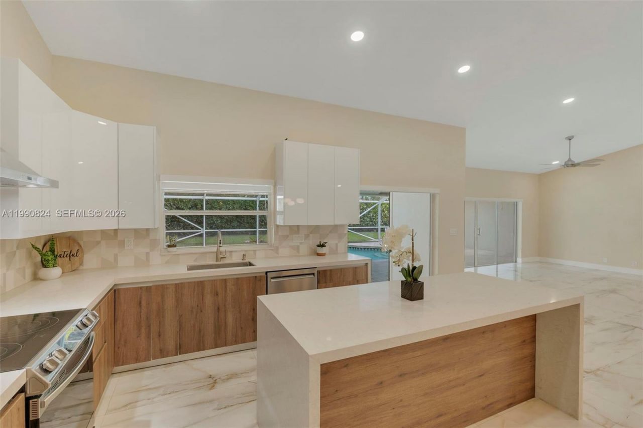 10425 NW 48th Mnr, Unit 1, Coral Springs, FL 33076 Photo