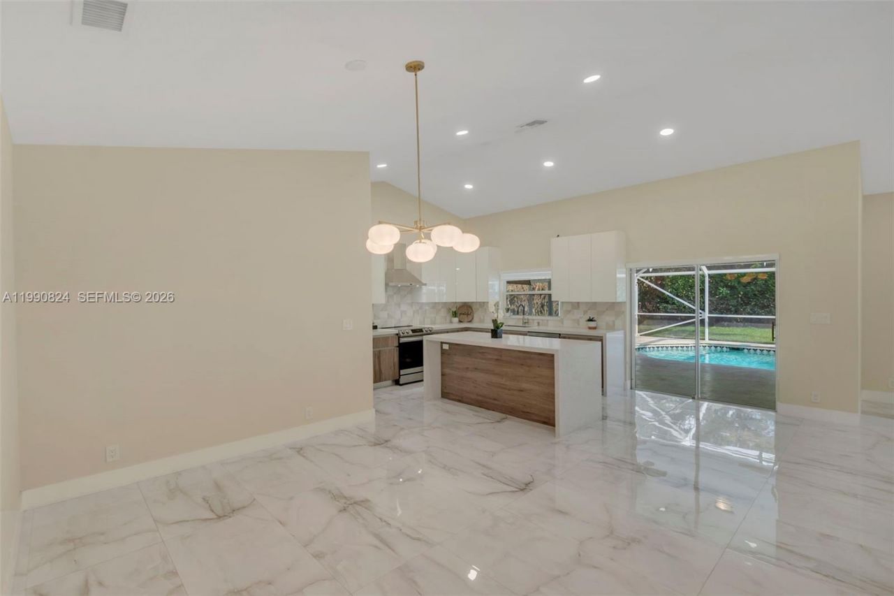 10425 NW 48th Mnr, Unit 1, Coral Springs, FL 33076 Photo