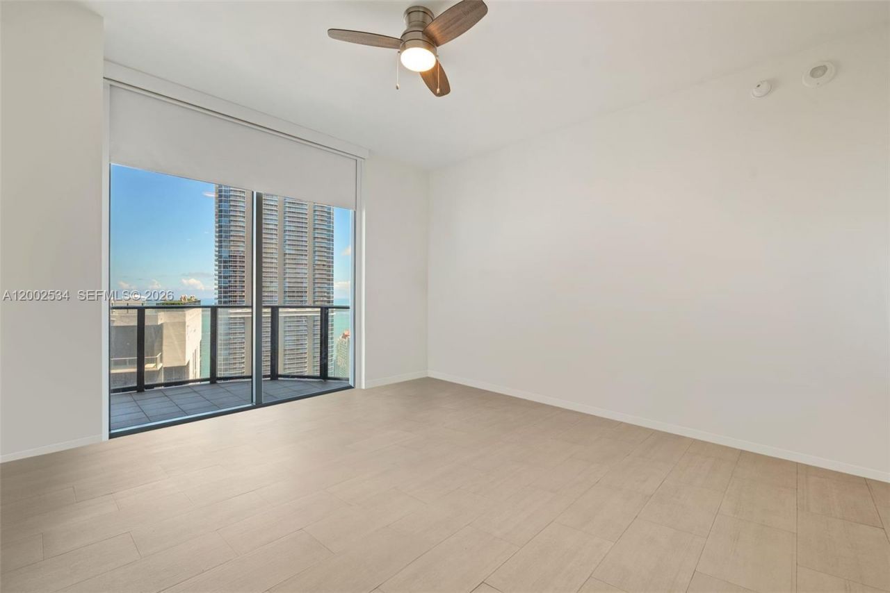 1000 Brickell Plz , Unit PH5103, Miami, FL 33131 Photo