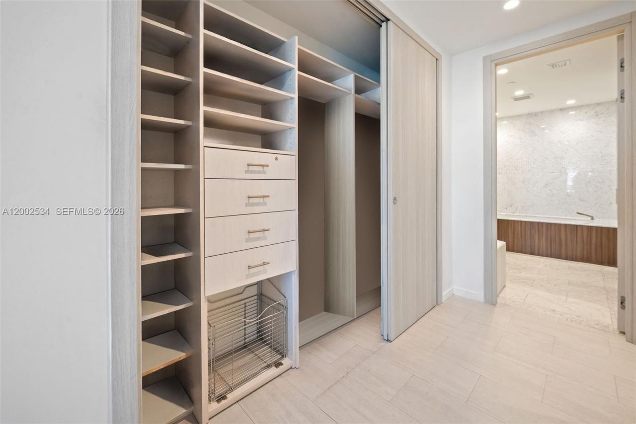 1000 Brickell Plz , Unit PH5103, Miami, FL 33131 Photo