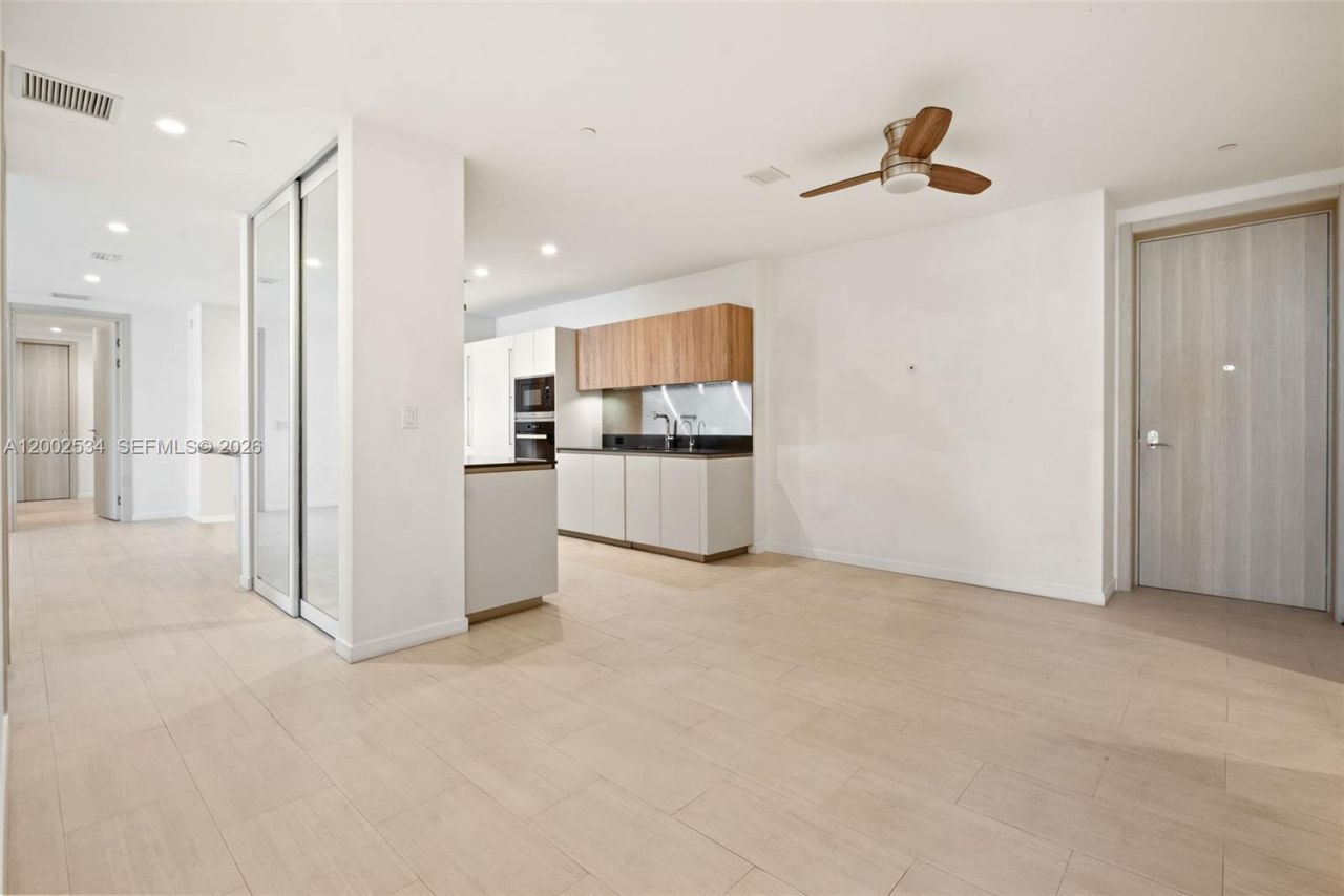 1000 Brickell Plz , Unit PH5103, Miami, FL 33131 Photo